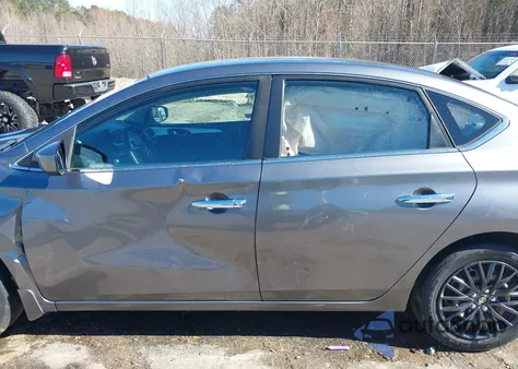 2016 Nissan Sentra S z USA, uszkodzony, nr VIN 3N1AB7AP5GY312109